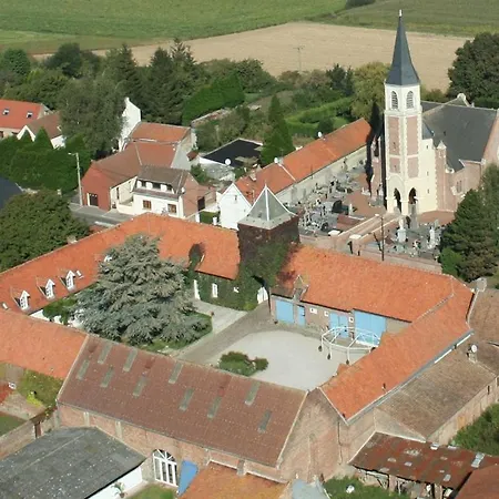 بيت ضيافة La Ferme De La Sensee 3*